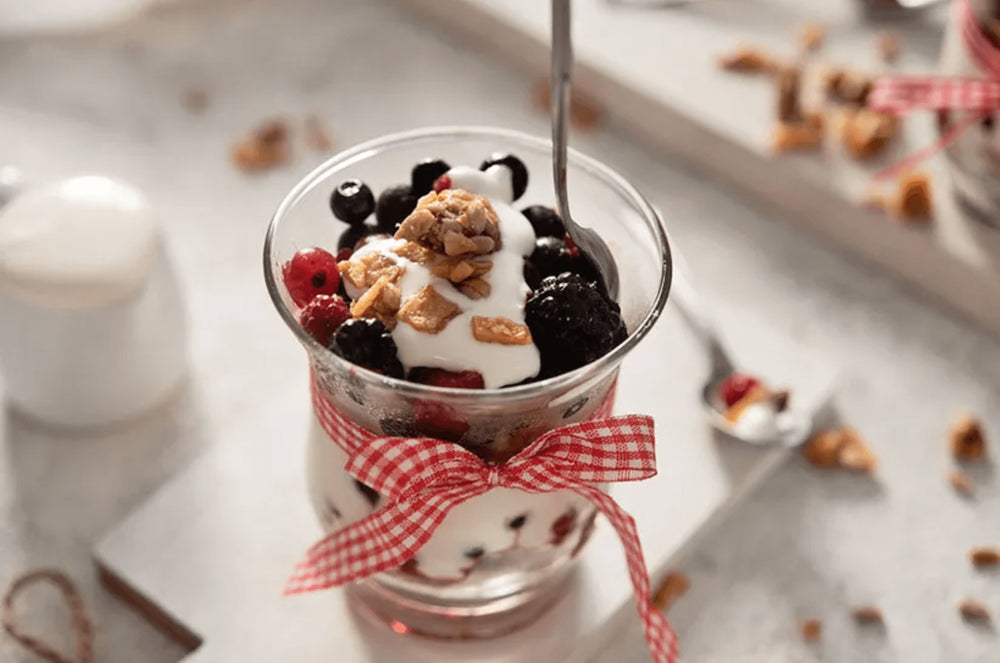 keto fruit and granola parfait